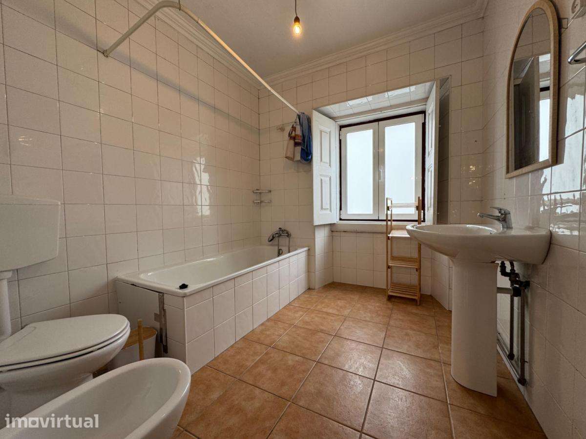 Quarto - localizado em São Jerónimo Coimbra - Grande imagem: 5/6