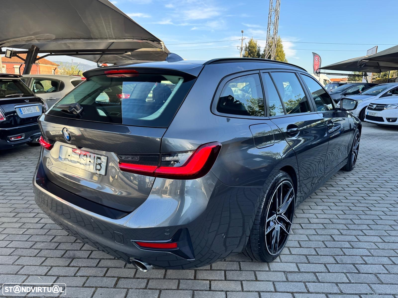 BMW 320 d Touring Auto - 4