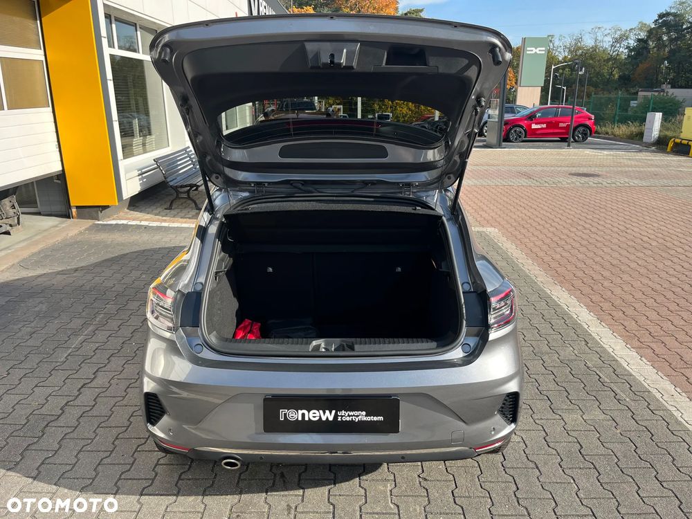 Renault Clio - 17