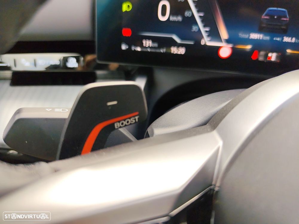 BMW 520 d Pack Desportivo M - 28