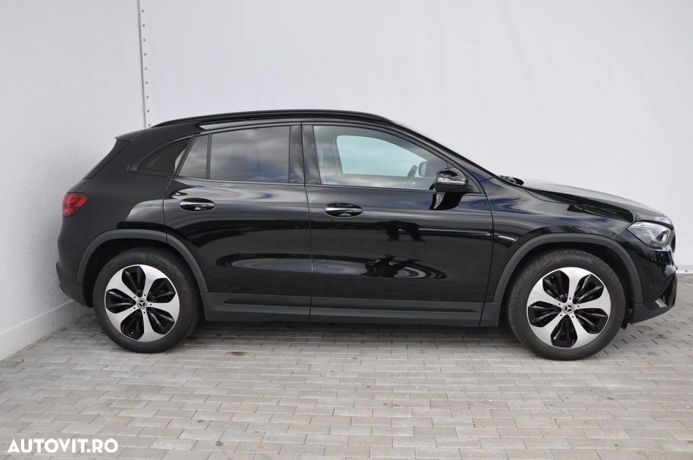 Mercedes-Benz GLA 200 d 4MATIC Aut. - 6