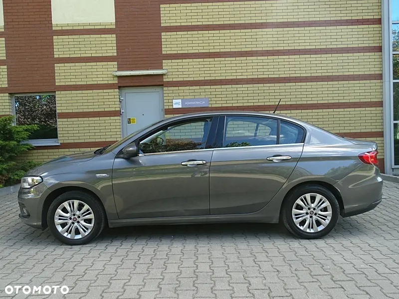 Fiat Tipo 1.4 T-Jet 16v Lounge EU6d - 10