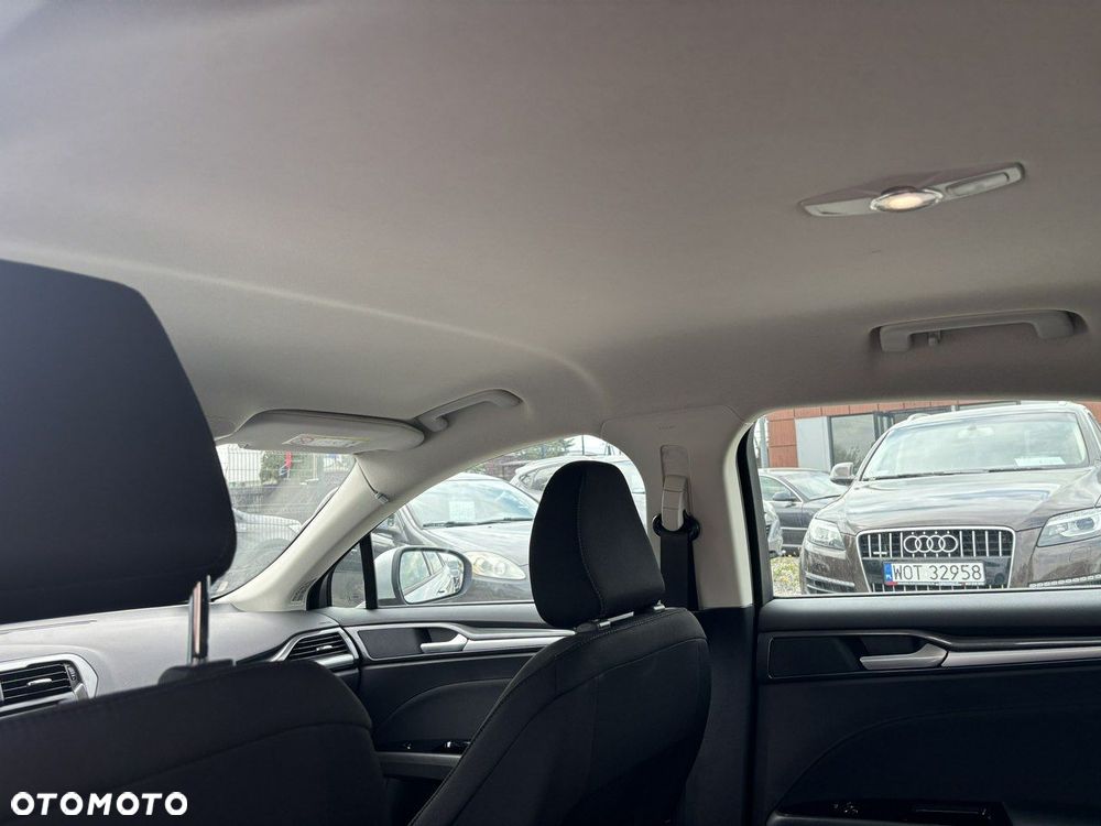 Ford Mondeo - 31