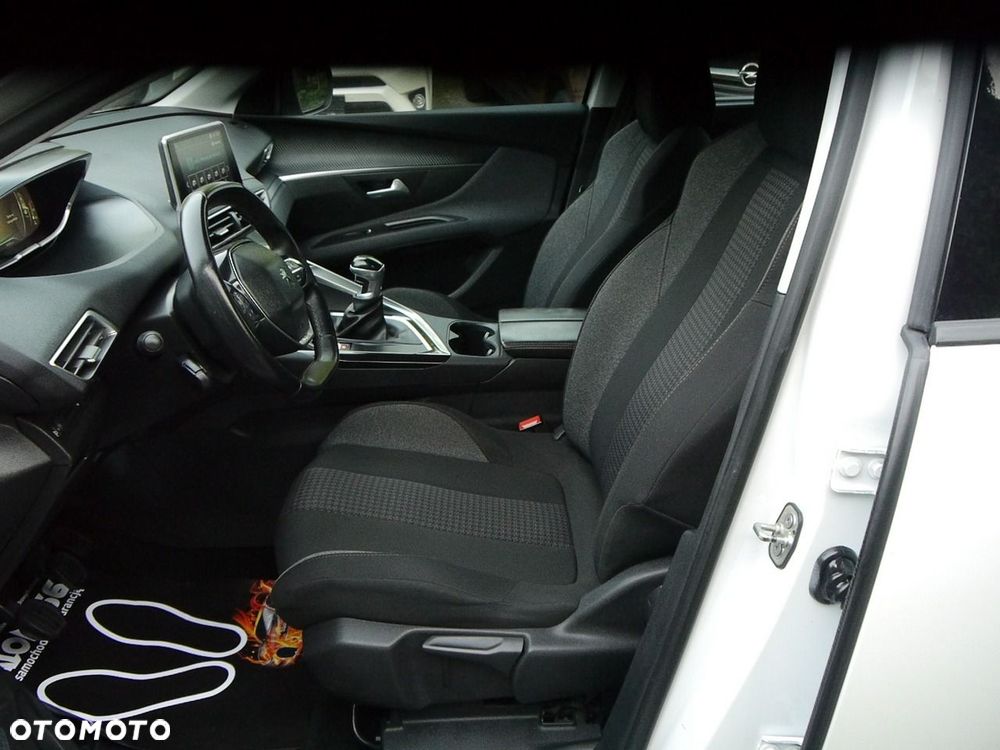 Peugeot 5008 1.2 PureTech Active S&S - 34