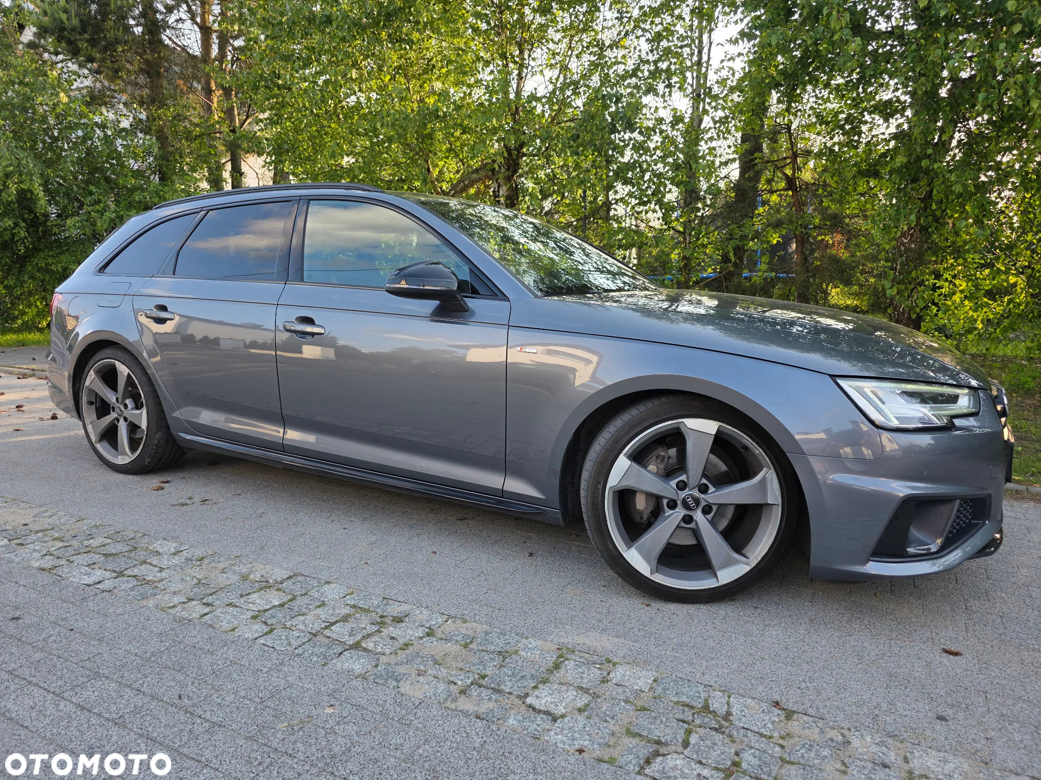 Audi A4 Avant 2.0 TDI ultra S tronic design - 18