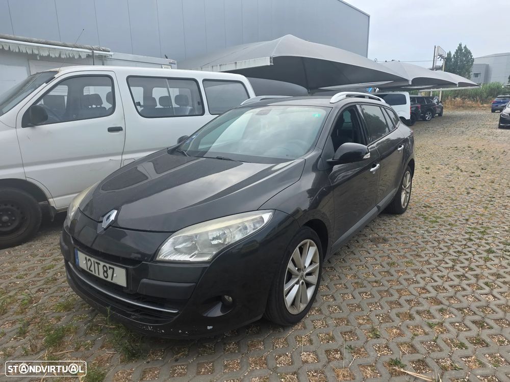 Renault Mégane Sport Tourer 1.5 dCi Bose Edtion CO2 Champion - 2