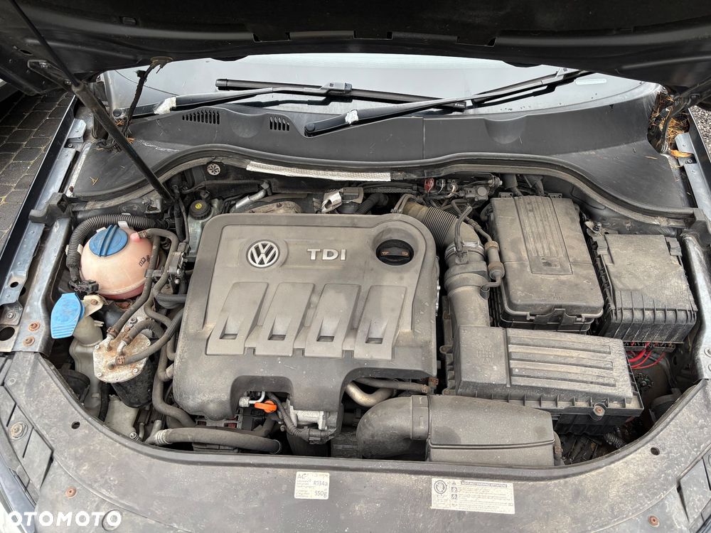 Volkswagen Passat 2.0 TDI BlueMotion Technology Comfortline - 11