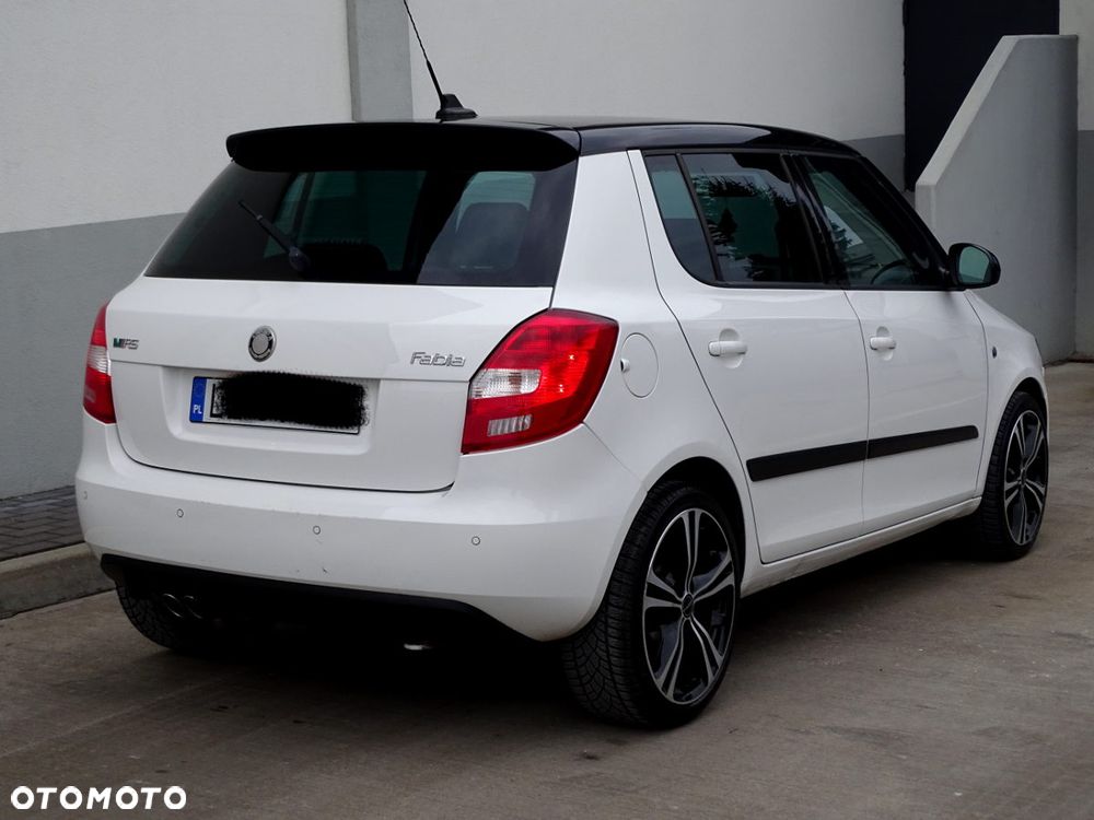 Skoda Fabia 1.4 TSI DSG RS - 6