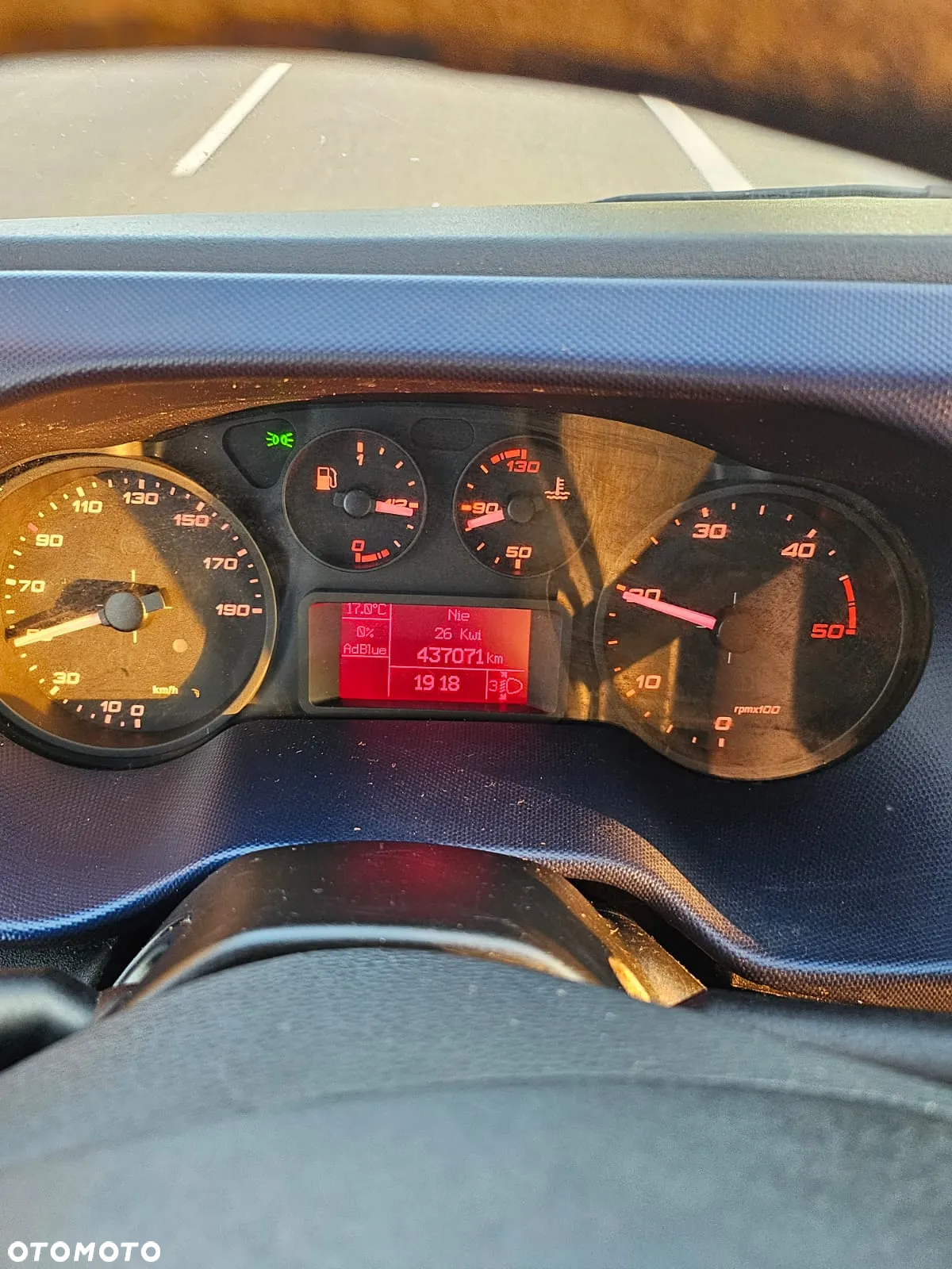 Iveco DAYLI 35C15 - 9
