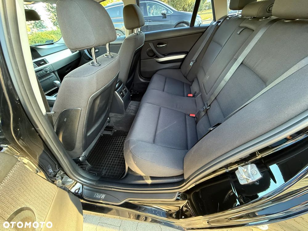 BMW Seria 3 320d DPF - 15