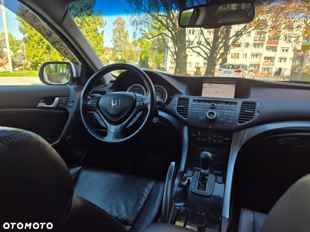 Honda Accord 2.2d Executive Navi - 19