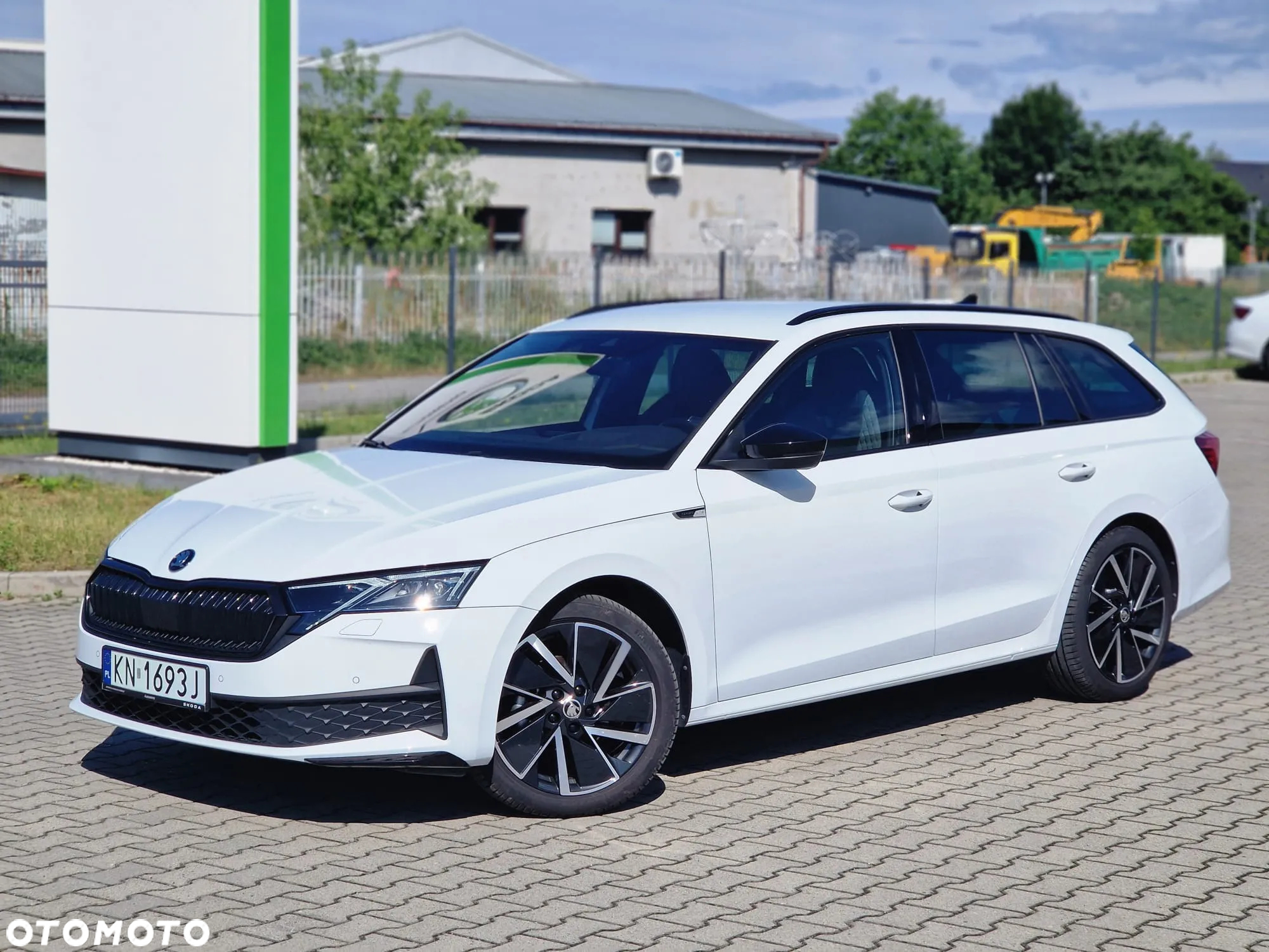 Skoda Octavia - 3