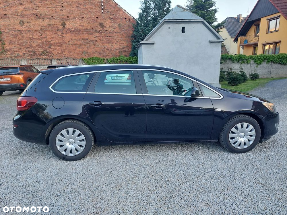 Opel Astra 1.4 Turbo Sports Tourer - 13