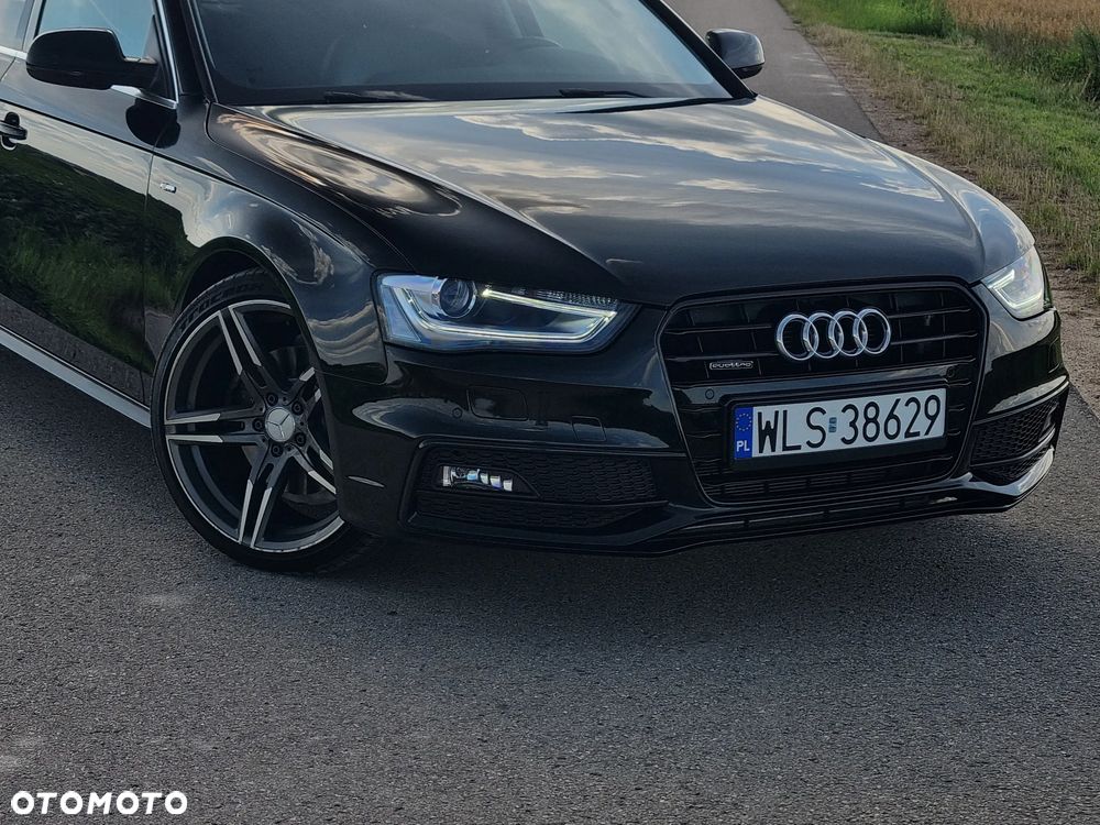 Audi A4 Limousine - 16