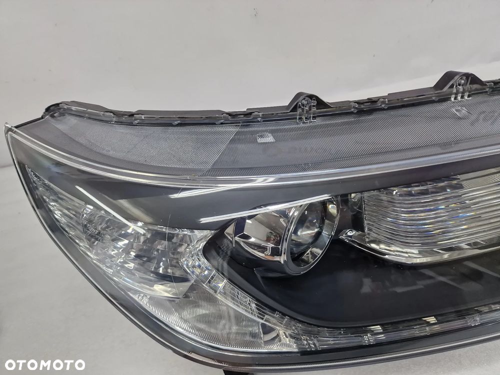 HONDA CRV CR-V IV 4 12- PRAWA LAMPA PRZEDNIA PRZÓD XENON LED , NR STANLEY W0780 , NR AUKCJI LA4 - 4