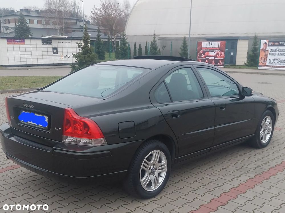 Volvo S60 2.5T Premium - 3