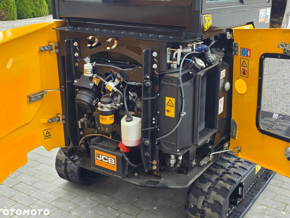 JCB JCB 16 C ful opcja najbogatsza jak nowa mini koparka sprowadzona 1 wł 8018 okazja 19 - 5