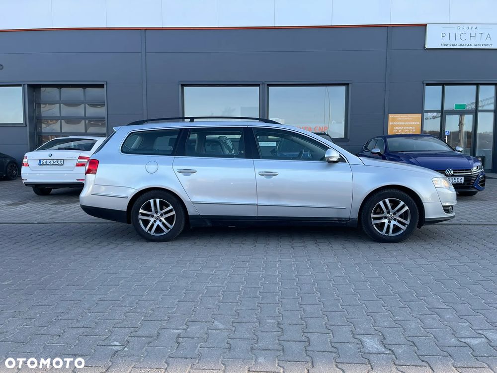 Volkswagen Passat Variant 2.0 TDI DPF BlueMot Comfortline - 6