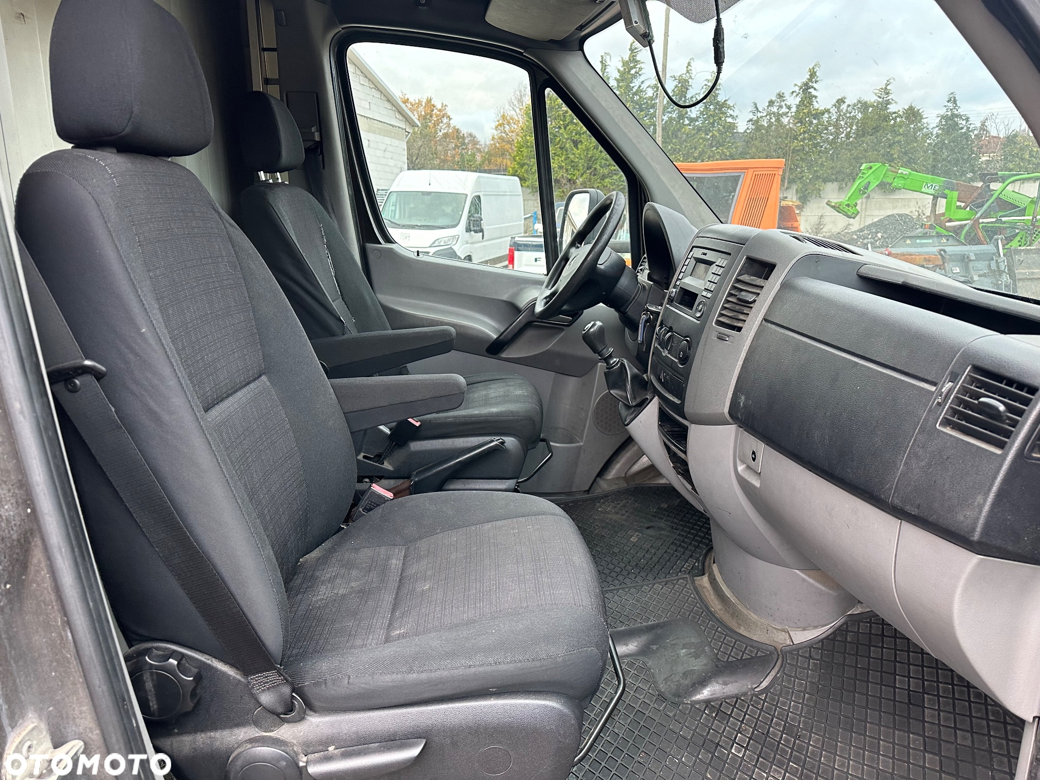 Mercedes-Benz SPRINTER - 26