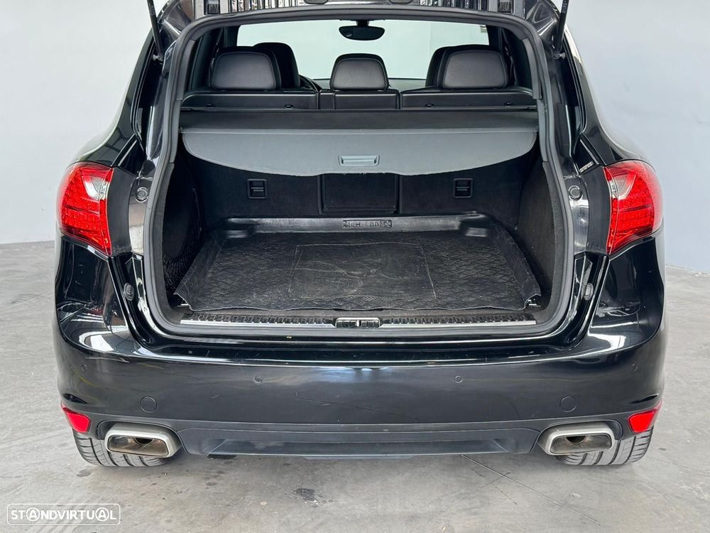 Porsche Cayenne Tiptronic - 13