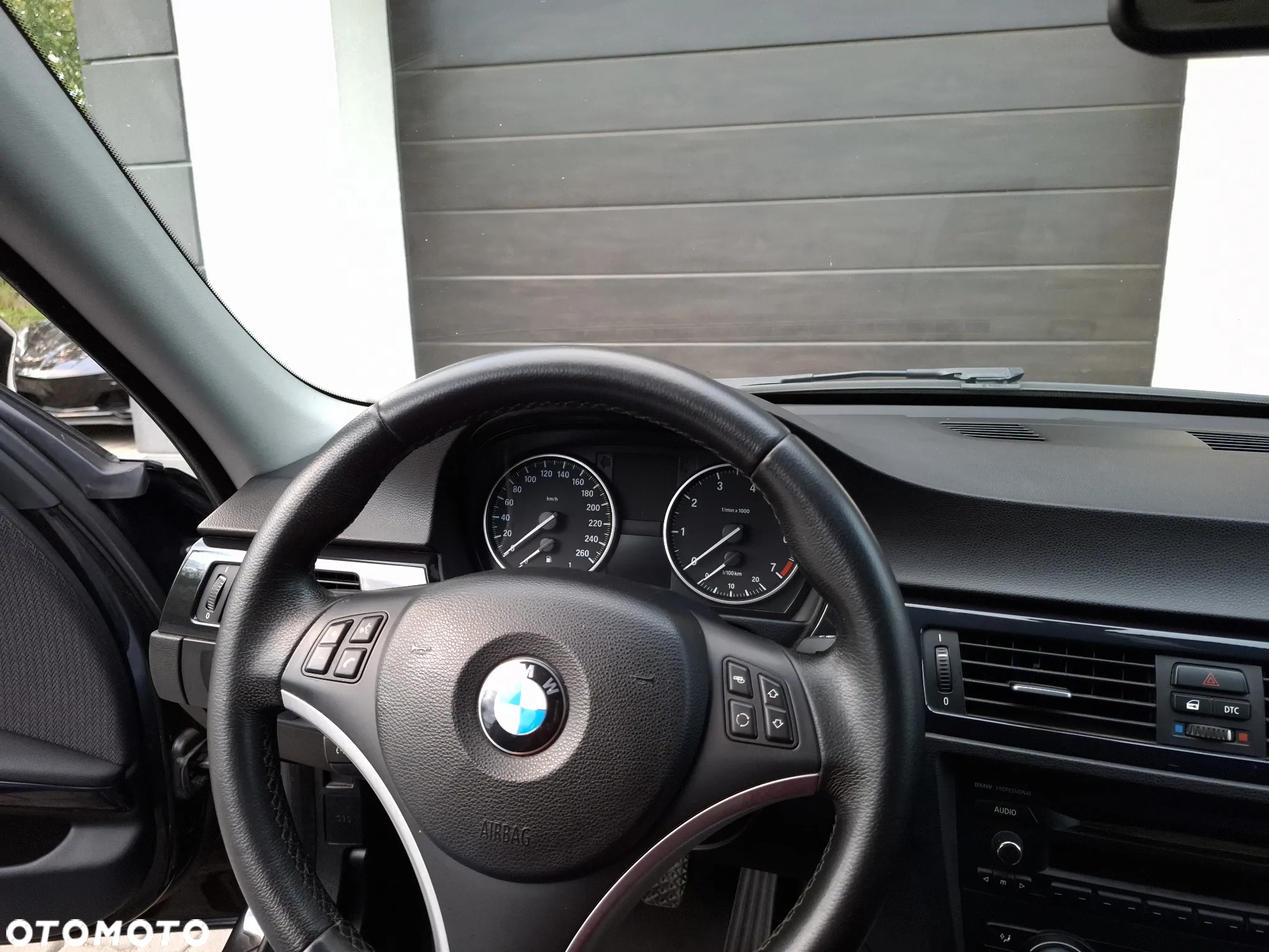 BMW Seria 3 318i Touring Edition Exclusive - 8