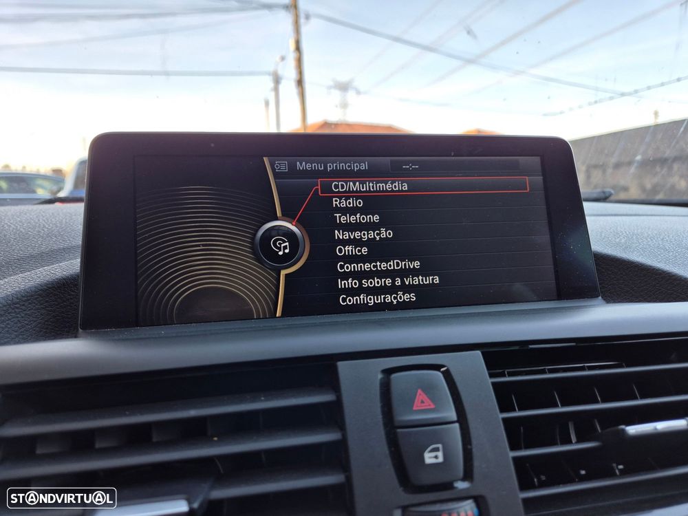 BMW 125 d Pack M - 29