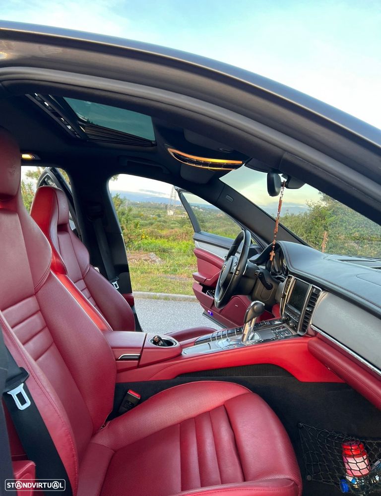 Porsche Panamera S Hybrid - 2