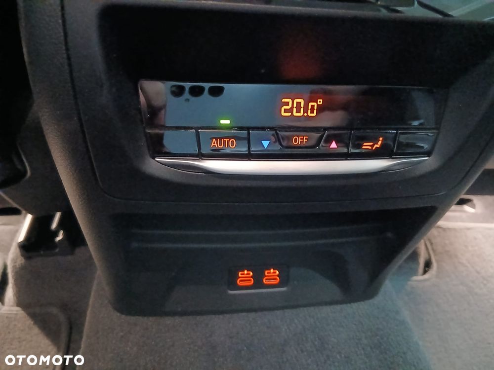 BMW X3 xDrive20d mHEV - 22