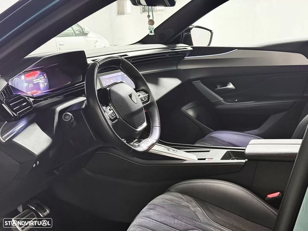 Peugeot 408 225 e-EAT8 GT - 12