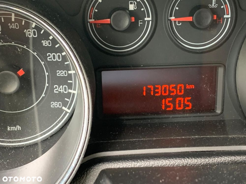 Fiat Bravo 1.4 16V Dynamic Euro5 - 13