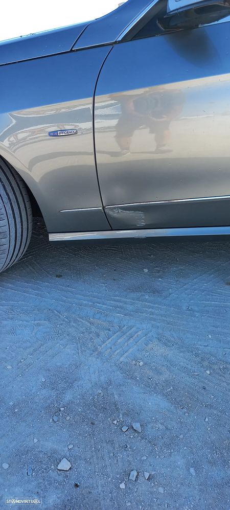 Mercedes-Benz E 300 Bluetec Hybrid Avantgarde - 7