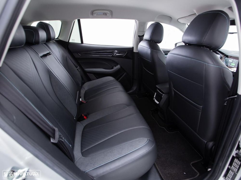 MG MG5 61 kWh Luxury - 12
