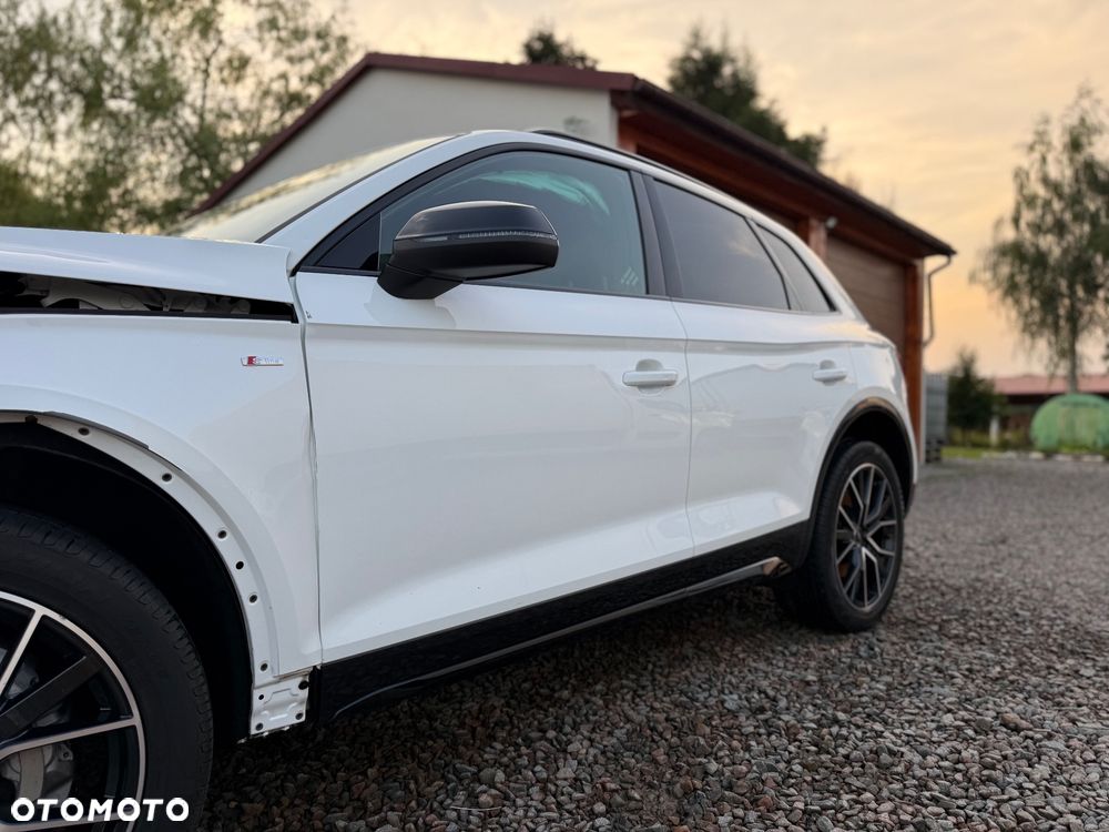 Audi Q5 40 TDI quattro S tronic S line - 28