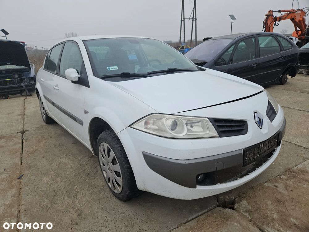 Części Renault Megane II Lift 2,0 16V 99kW 135KM 2006r sedan 0V369 OV369 - 1
