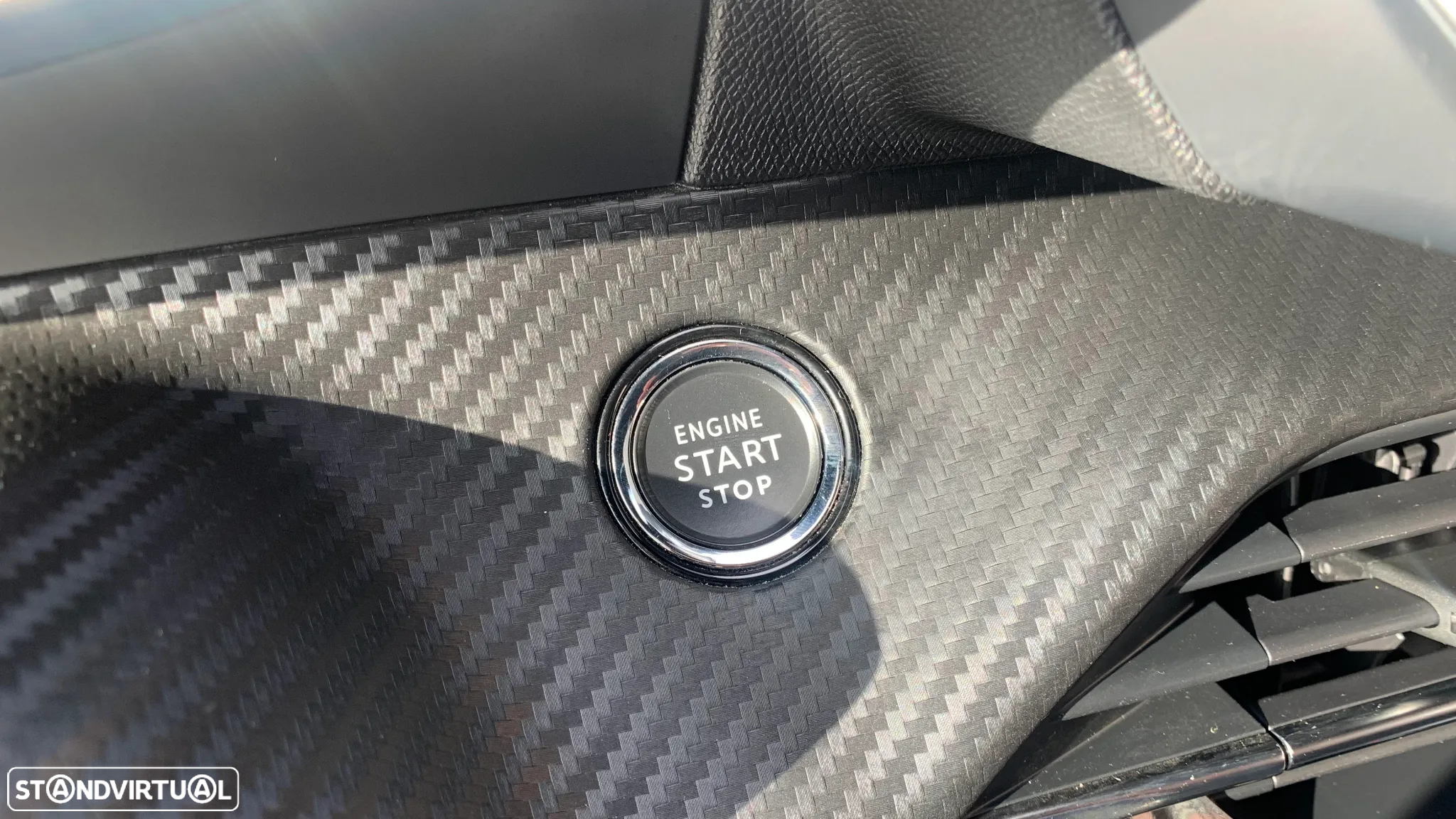 Peugeot 2008 1.5 BlueHDi GT - 38