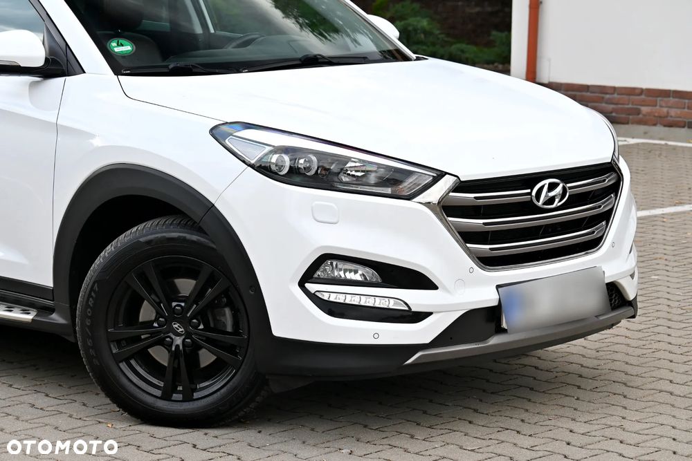 Hyundai Tucson 2.0 CRDi 4WD Automatik 25 Jahre - 12