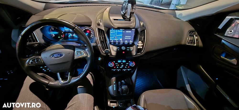 Ford Kuga 2.0 TDCi 4WD Powershift Titanium - 7