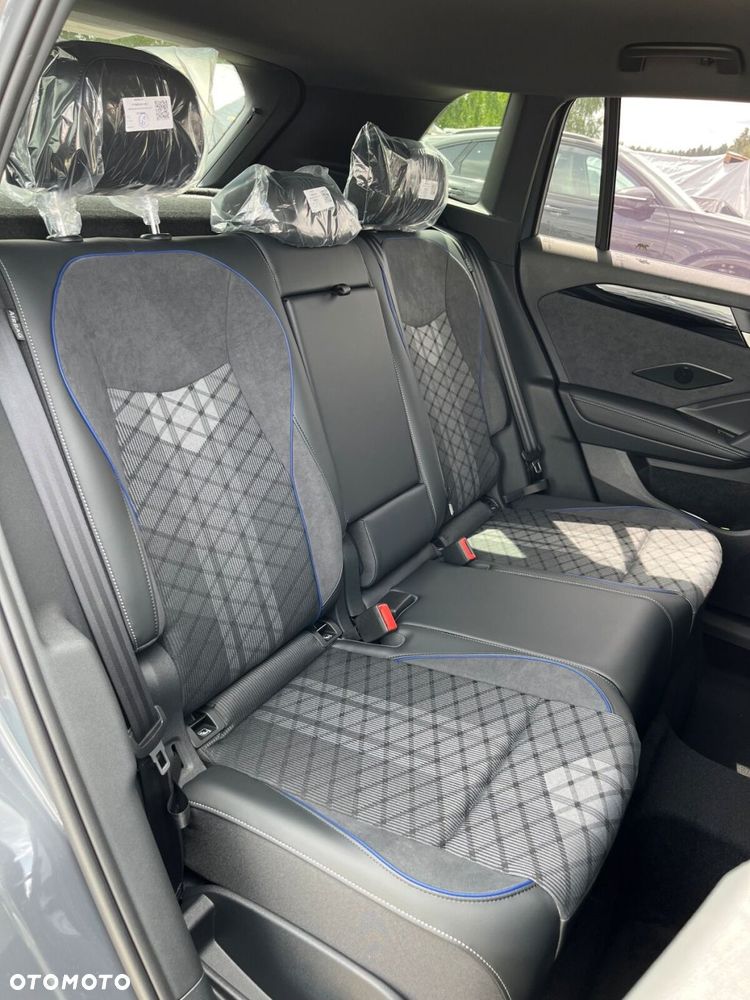 Volkswagen Tiguan - 11