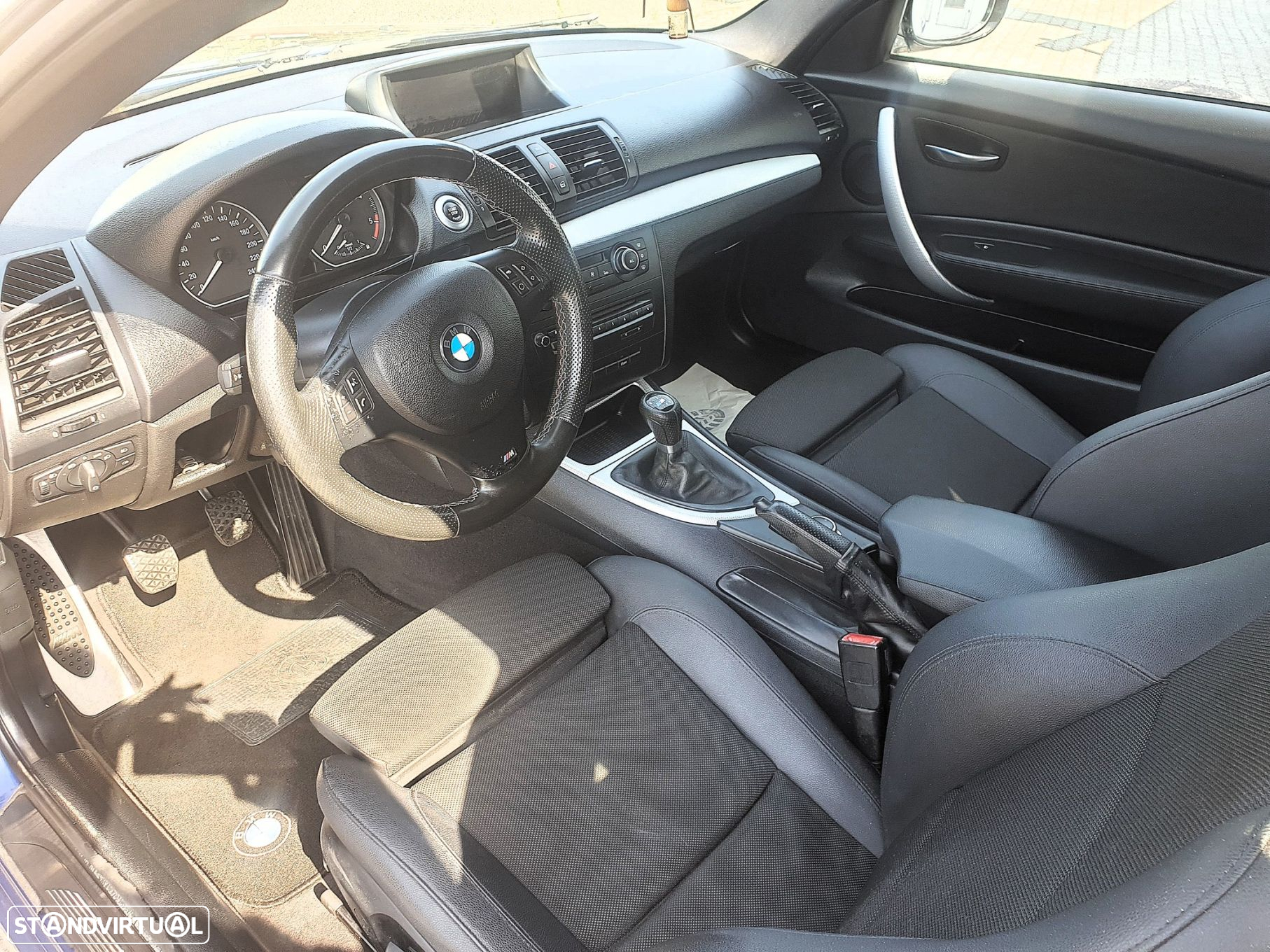 BMW 118 d Pack M - 9