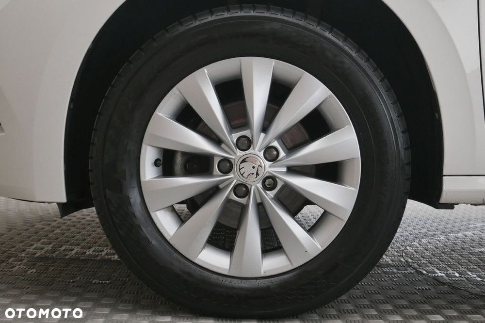 Skoda Kamiq 1.5 TSI Ambition DSG - 14