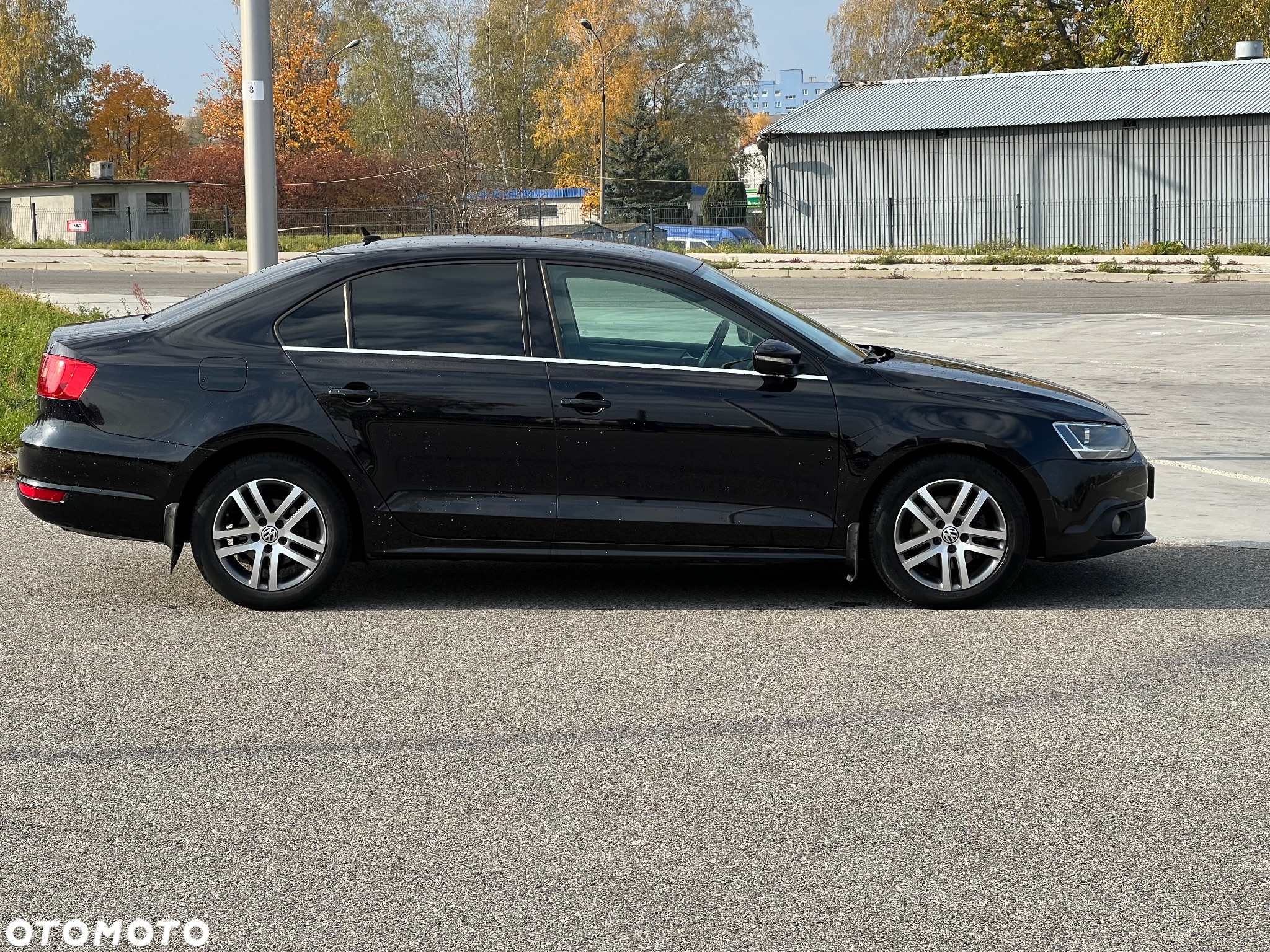 Volkswagen Jetta 2.0 TDI DPF Comfortline - 8