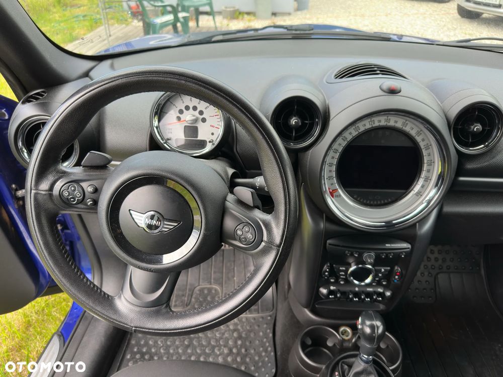 MINI Paceman - 24