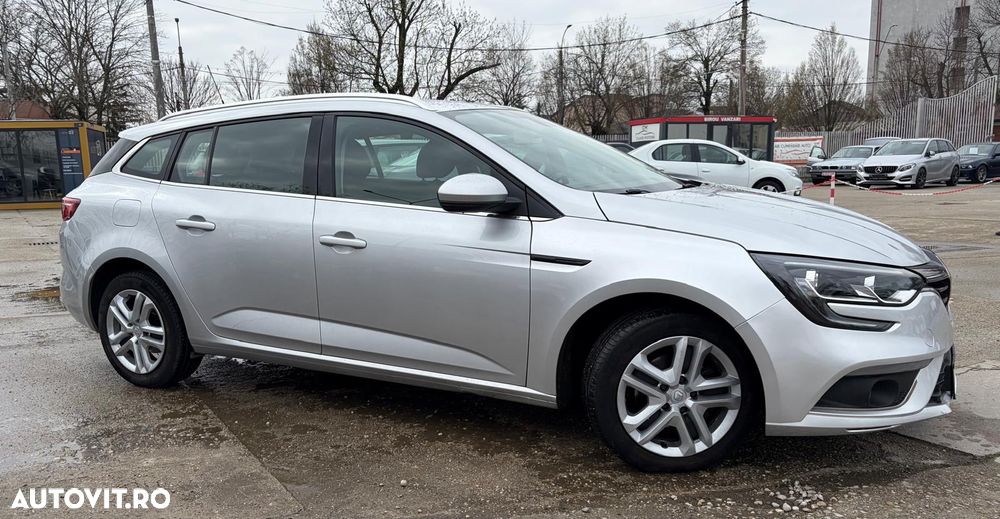 Renault Megane TCe GPF Business - 4