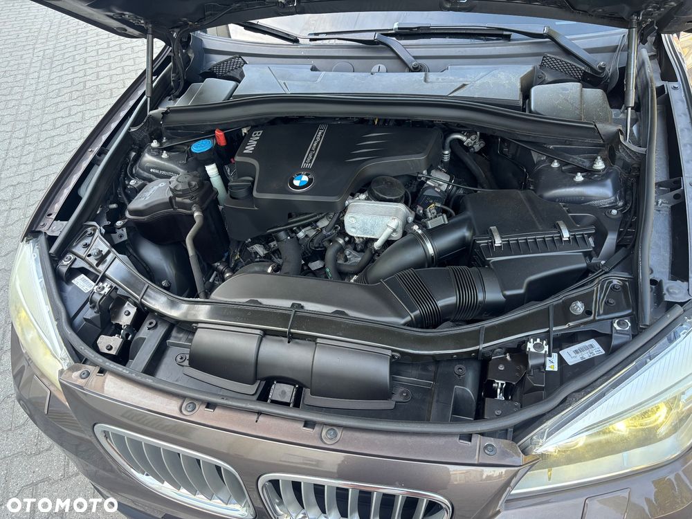 BMW X1 sDrive20i xLine - 20