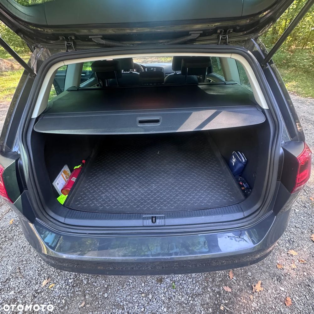 Volkswagen Golf - 30