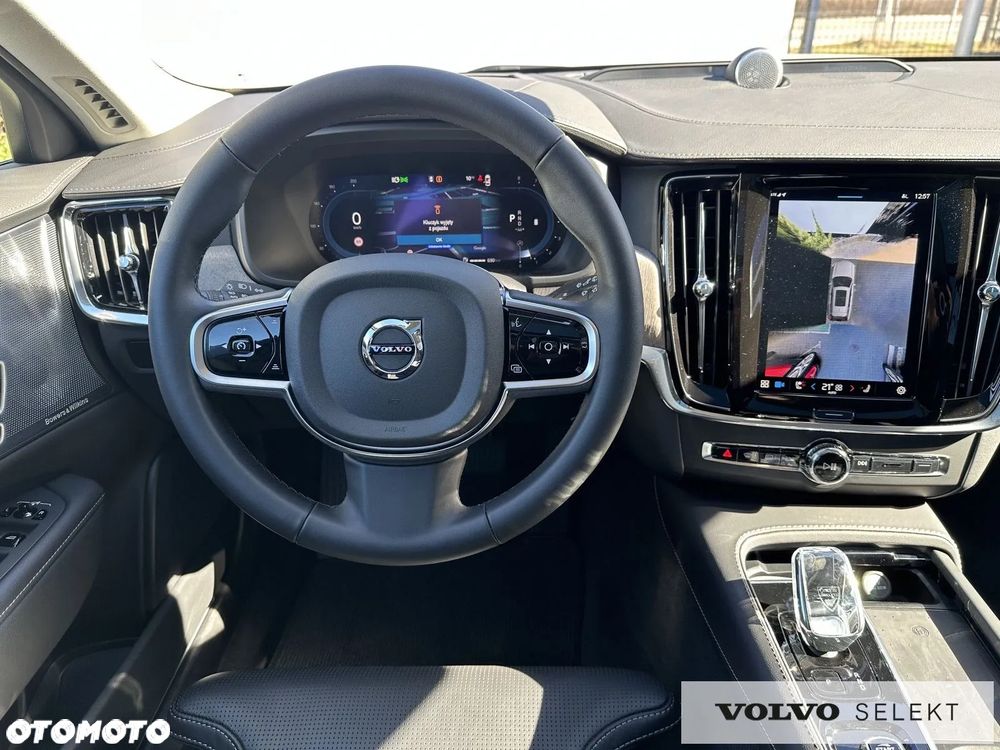 Volvo V90 Cross Country B5 B AWD Ultimate - 37