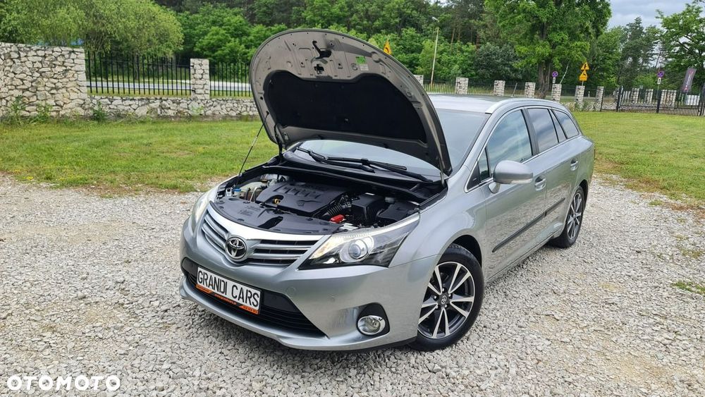 Toyota Avensis - 31