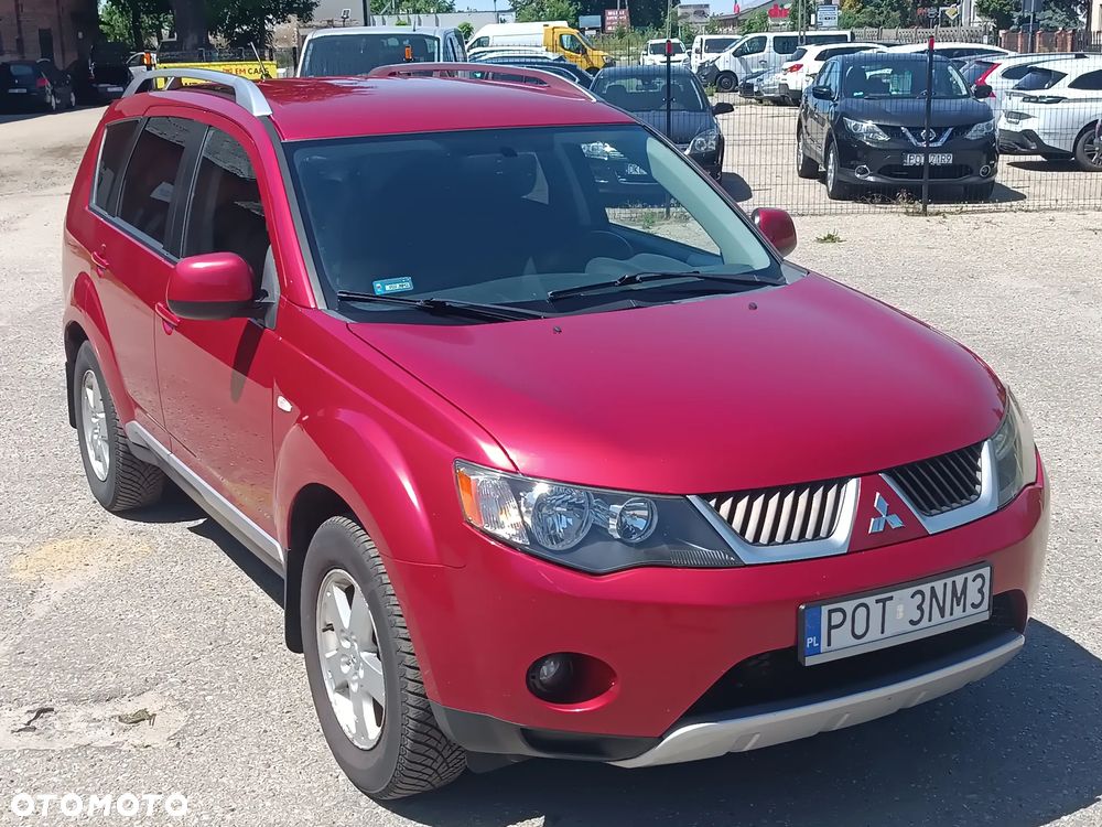 Mitsubishi Outlander 2.0 DI-D 4WD Instyle - 2