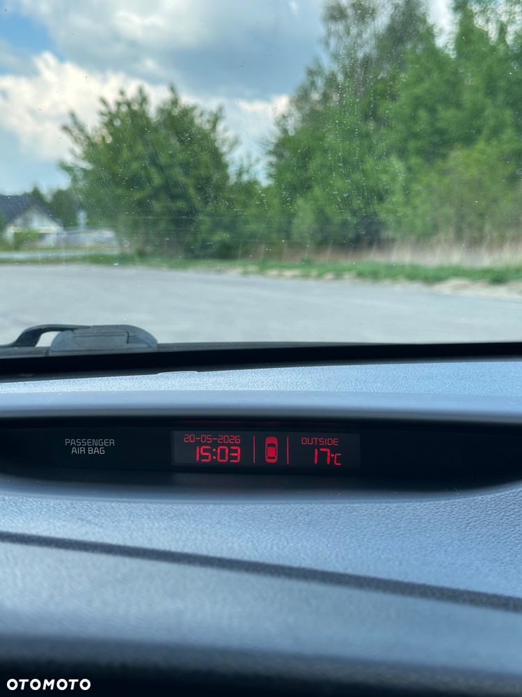 Kia Ceed 1.6 GDI L Business Line - 21