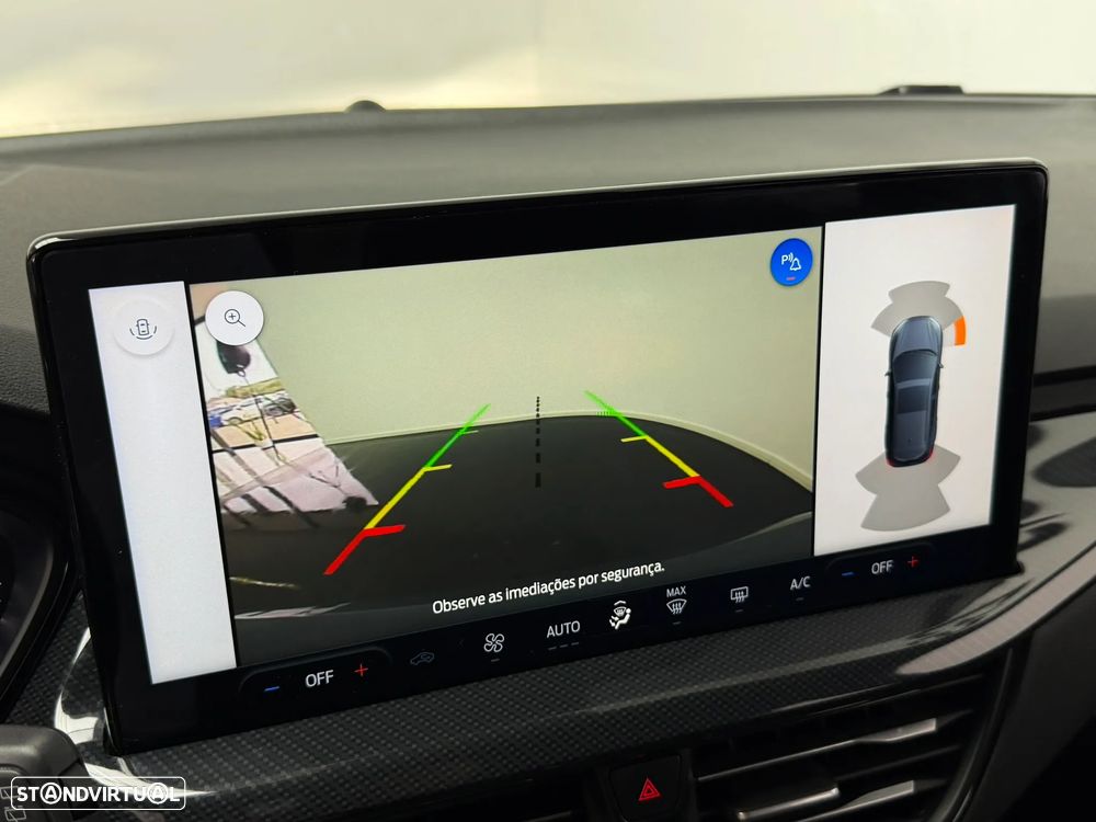 Ford Focus 1.0 EcoBoost MHEV ST-Line - 22